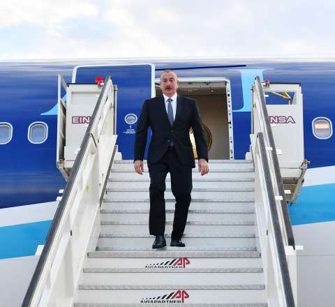 İlham Əliyev Buxarada səfərdədir 