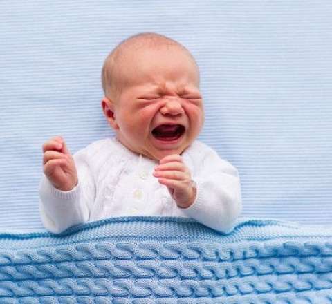 Yeni doğulan körpə ölüb 