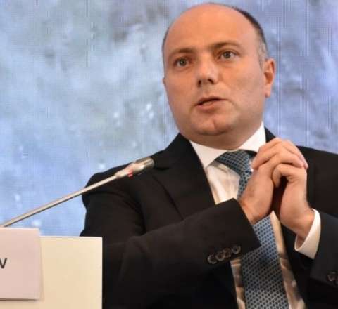 Üç il öncə “yoxa çıxan” nazir Şuşada peyda oldu - FOTO