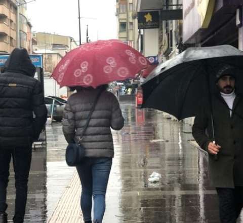 Sabah Bakıya yağış yağacaq 