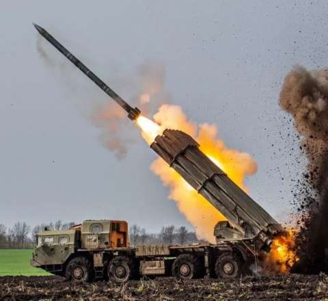 İran NATO-nun Küveytdəki bazasını vurdu - 20 italiyalı hərbçi yaralandı 