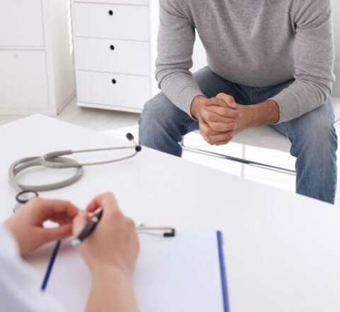 Yararsız gənci əsgərliyə göndərdilər – Həkimlər cəzalandı 