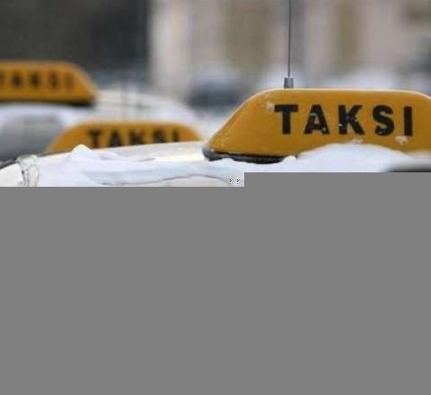 Deputatdan taksilərlə bağlı təklif 