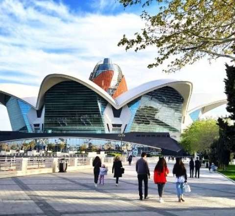 Sabah 13 dərəcə isti olacaq  