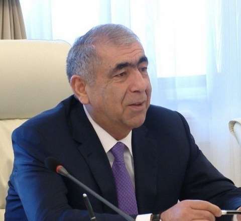 Saleh Məmmədov Zülfüqar Xəlilovu vəzifəsindən azad etdi 