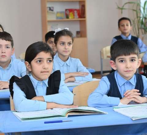 Bakıda bu məktəblərdə dərslər başladı 