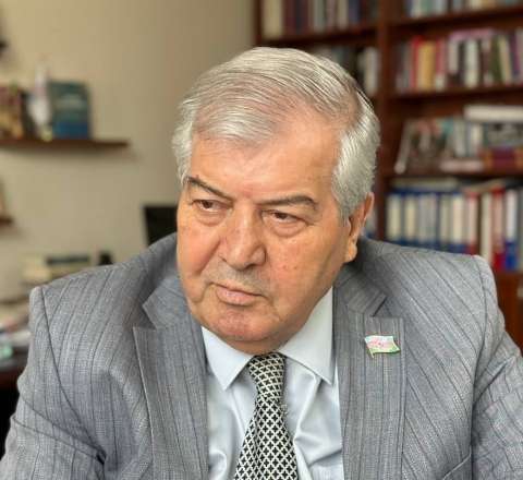 Sabir Rüstəmxanlıdan hicab məsələsinə REAKSİYA:  "Valideynlər gənclik şəkillərinə baxsa..."