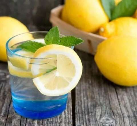 Limonlu su içənlərin nəzərinə 
