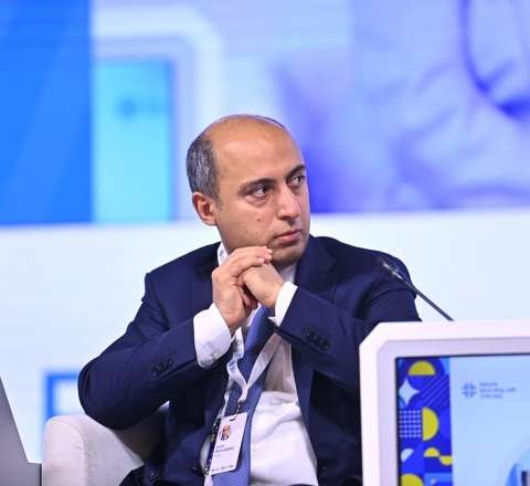 Bu şagirdlərdən nələr oğurlamısınızsa, geri qaytarın! 