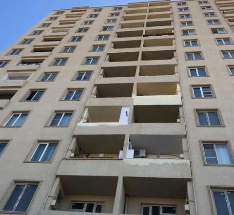 Zirzəmiləri mənzilə kim çevirir? - Bıçaqlanan idmançıyla bağlı yeni qalmaqal 