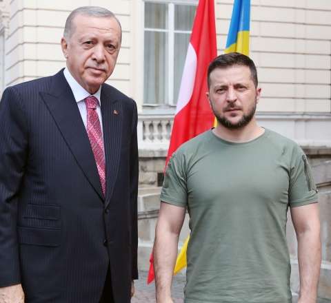 Zelenski Türkiyəyə təşəkkür etdi 