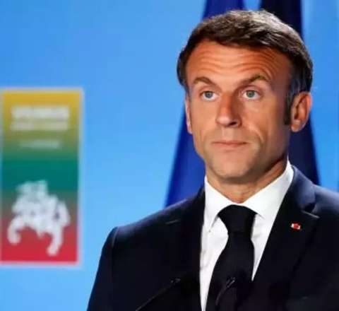 Makrondan SON DƏQİQƏ AÇIQLAMASI: “Davam edəcəyəm...” 
