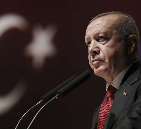 Ərdoğan Pezeşkianla danışdı 