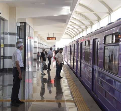 Bakıda 10 yeni metro stansiyası istifadəyə veriləcək 