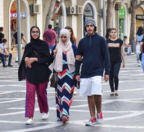 Azərbaycana turist axını azaldı 