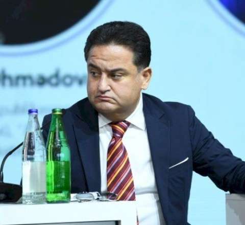 Murad Dadaşov Lalə Azərtaşın reklam etdiyi həkimlərə güvənmədi? –  SEÇİMİ QALMAQAL YARATDI