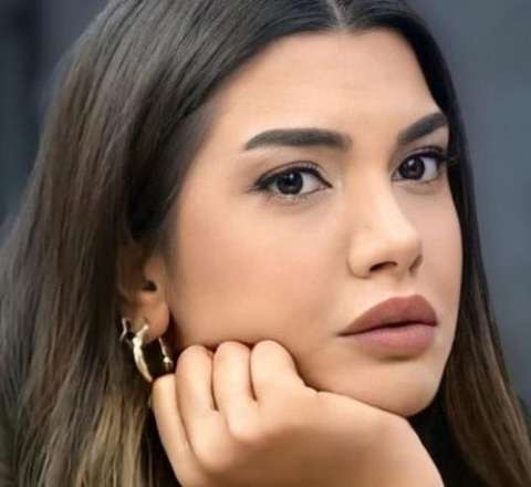 Fulya Öztürkün azərbaycanlı balaca adaşı ilə Bakıda səmimi - Görüntüləri 