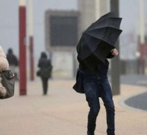 Şaxta, duman, külək - Sabahın HAVASI