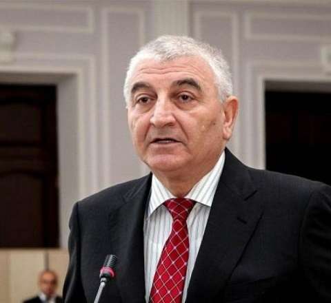 Məzahir Pənahov yola salınır - Yeni sədr o olacaq  