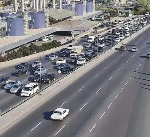 İşə maşınla gedənlərin nəzərinə 