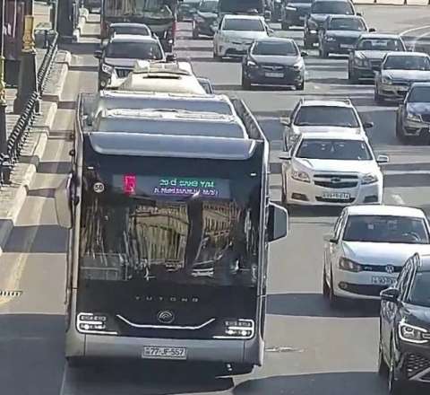 Hazırda bu yollarda tıxac var - SİYAHI 