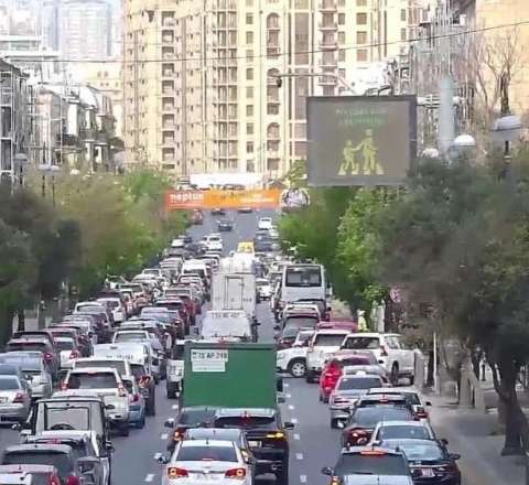 Bakının tıxaclı yolları - SİYAHI 