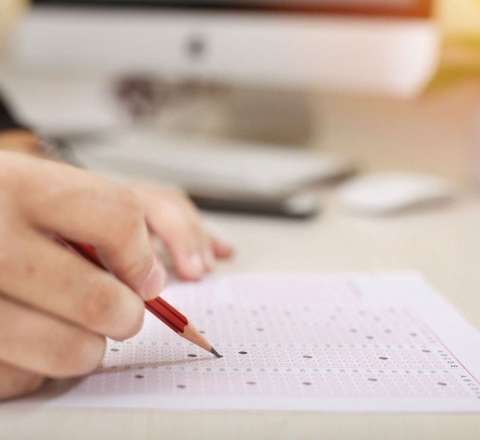 Ən yüksək balı topladı, seçəcəyi universiteti açıqladı 