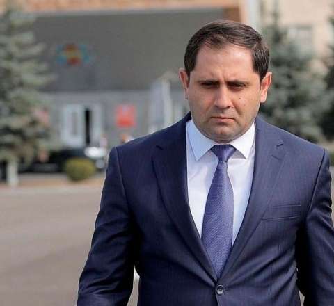 Ermənistan yalnız yeni nəsil silahlar alır - Papikyan 