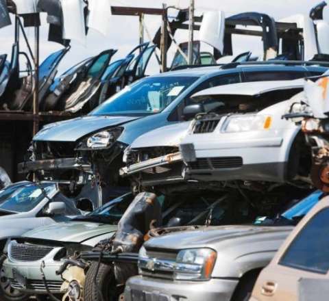 Avtomobil almaq istəyənlərin NƏZƏRİNƏ: Bahalaşma... - VİDEO 