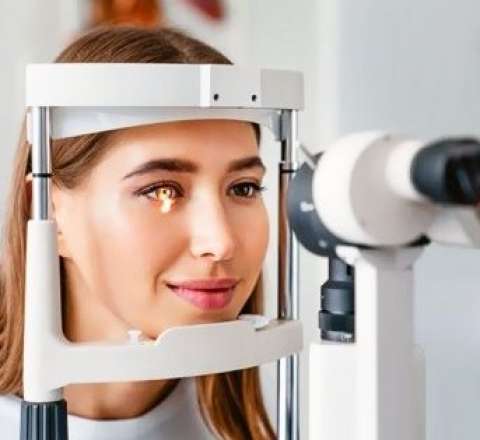 İlk dəfə: 4200 km məsafədən göz əməliyyatı aparıldı 