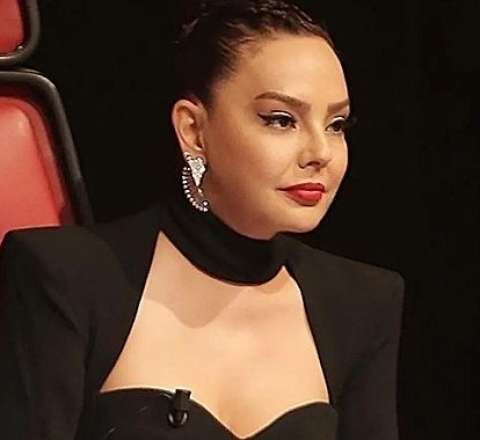 Ebru Gündəş yenə boşanır 