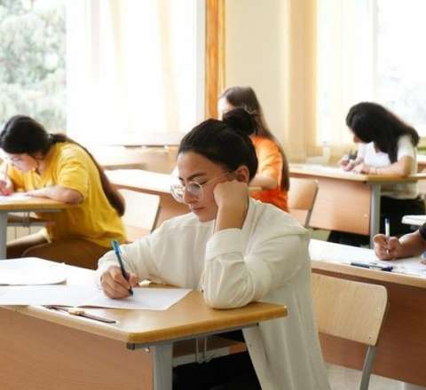 Buraxılış imtahanının nəticələri açıqlandı 