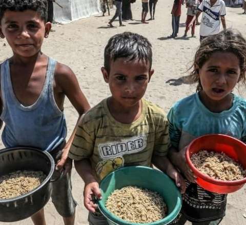 Qəzzada aclıqdan ölənlərin sayı 281-ə çatıb, 114-ü uşaqdır 