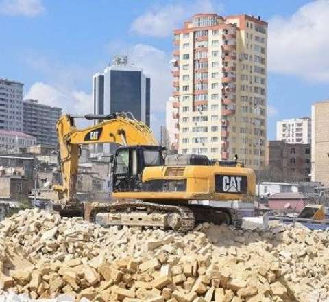 Bakıda yeni söküntü dalğası:  Sakinlər nədən narazıdır? - VİDEO