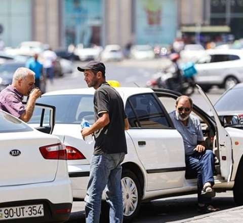 "Manatlıq taksi"ləri niyə yığışdıra bilmirlər? - AÇIQLAMA 