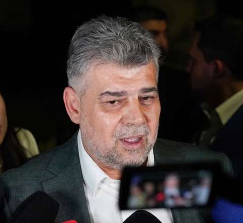 Rumıniyanın baş naziri istefa verdi 
