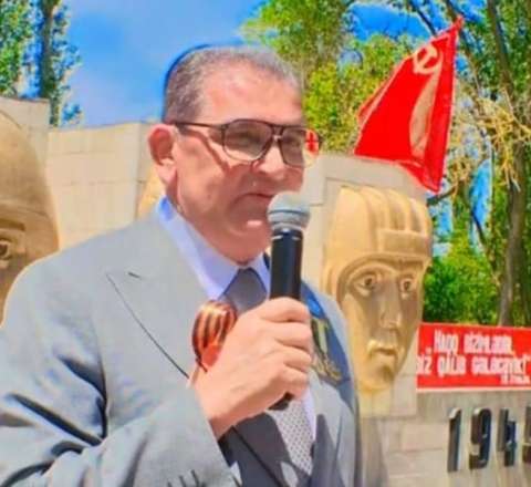 İmişlidə SSRİ bayrağı qaldıran sədr danışdı:  "Bunun nəyi pisdir ki?" - VİDEO