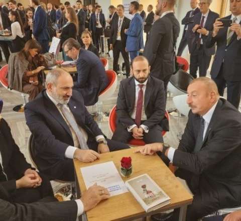 İlham Əliyevlə Paşinyan Tiranadadırlar - Liderlər görüşə bilər?