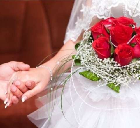 Bu məşhurun Bakıda dəbdəbəli toyu olacaq - FOTO 