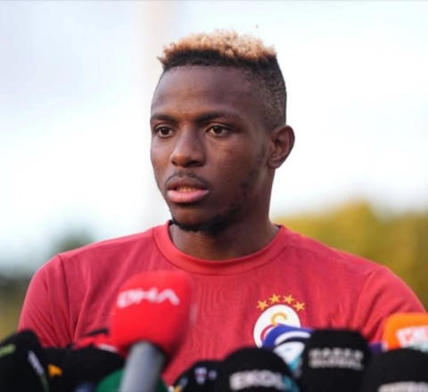 Viktor Osimhen "Qalatasaray"da son oyununa çıxacaq 