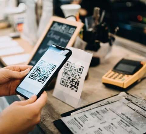 Saxta QR-lar vasitəsilə vətəndaşlar aldadılır 