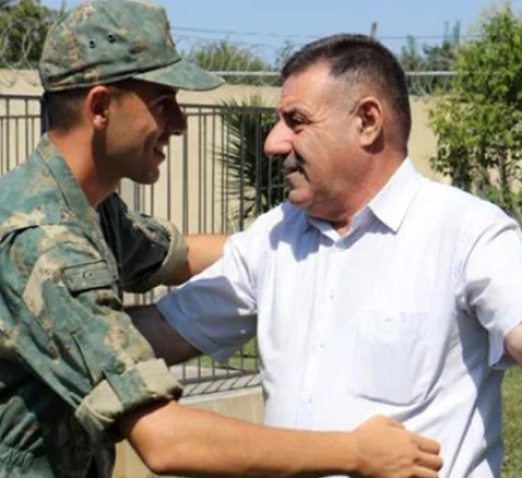 Gənc əsgərlərlə görüş dayandırıldı 