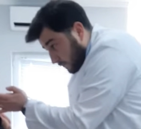 ADNSU-nu bitirib, amma plastik cərrahdır - Daha bir qalmaqallı klinika - "Kameranı bir dəqiqə saxla" - VİDEO