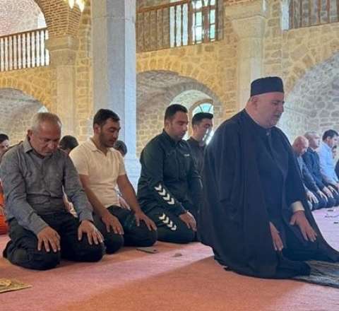 Şuşada bayram namazı qılındı - Fotolar 