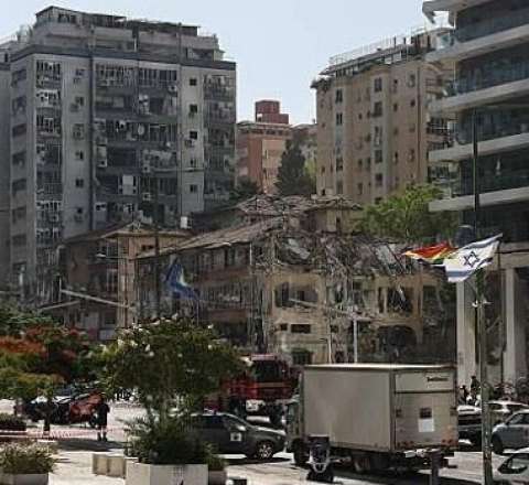 Gürcüstanın İsraildəki səfirliyinin yaxınlığına raket düşdü 