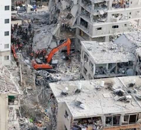 İran İsraili vurdu: azı 35 yaralı var 