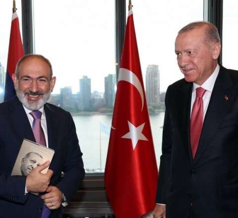 Paşinyan Türkiyəyə GETDİ 