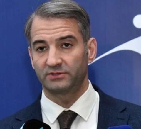 Gənclər Fondunun icraçı direktoru işdən çıxarılıb? 