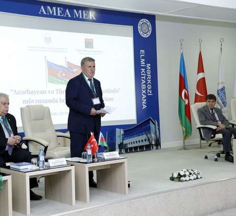 Beynəlxalq Simpozium keçirildi: Azərbaycan və Türkiyə dünya siyasətində... 