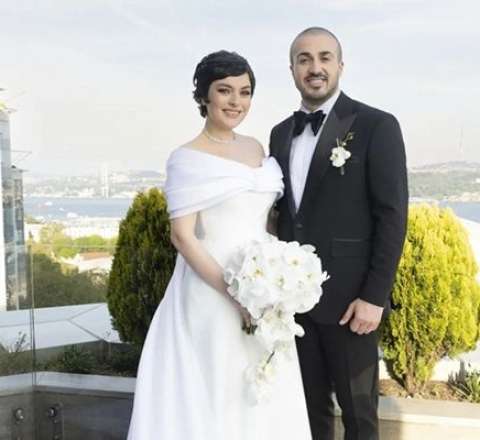 Məşhur aktrisa iki illik evliliyini bitirir 